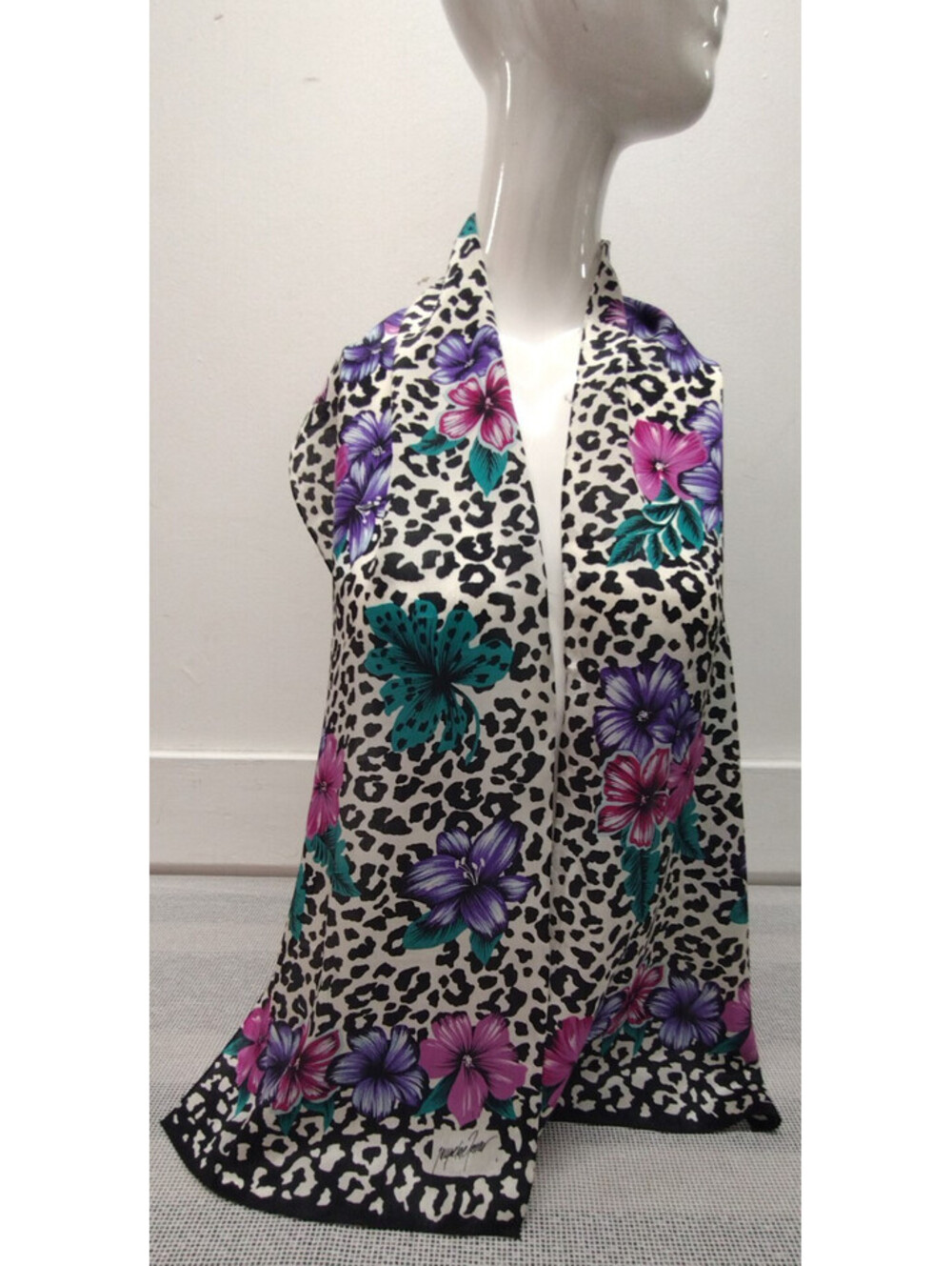 Vintage Oblong Scarf Silk Blend Black Leopard Hawaiian Flowers Jaqueline Ferrar